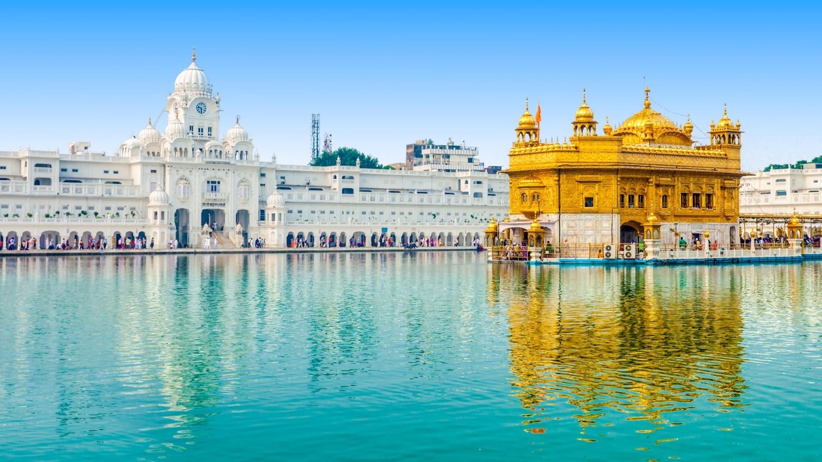 Amritsar, Vaishnodevi & Srinagar - 15/10* Days